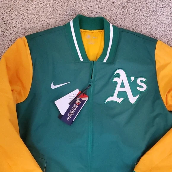 Nike Oakland A's Authentic Dugout Performance Full-Zip Jacket. - Picture 2 of 9